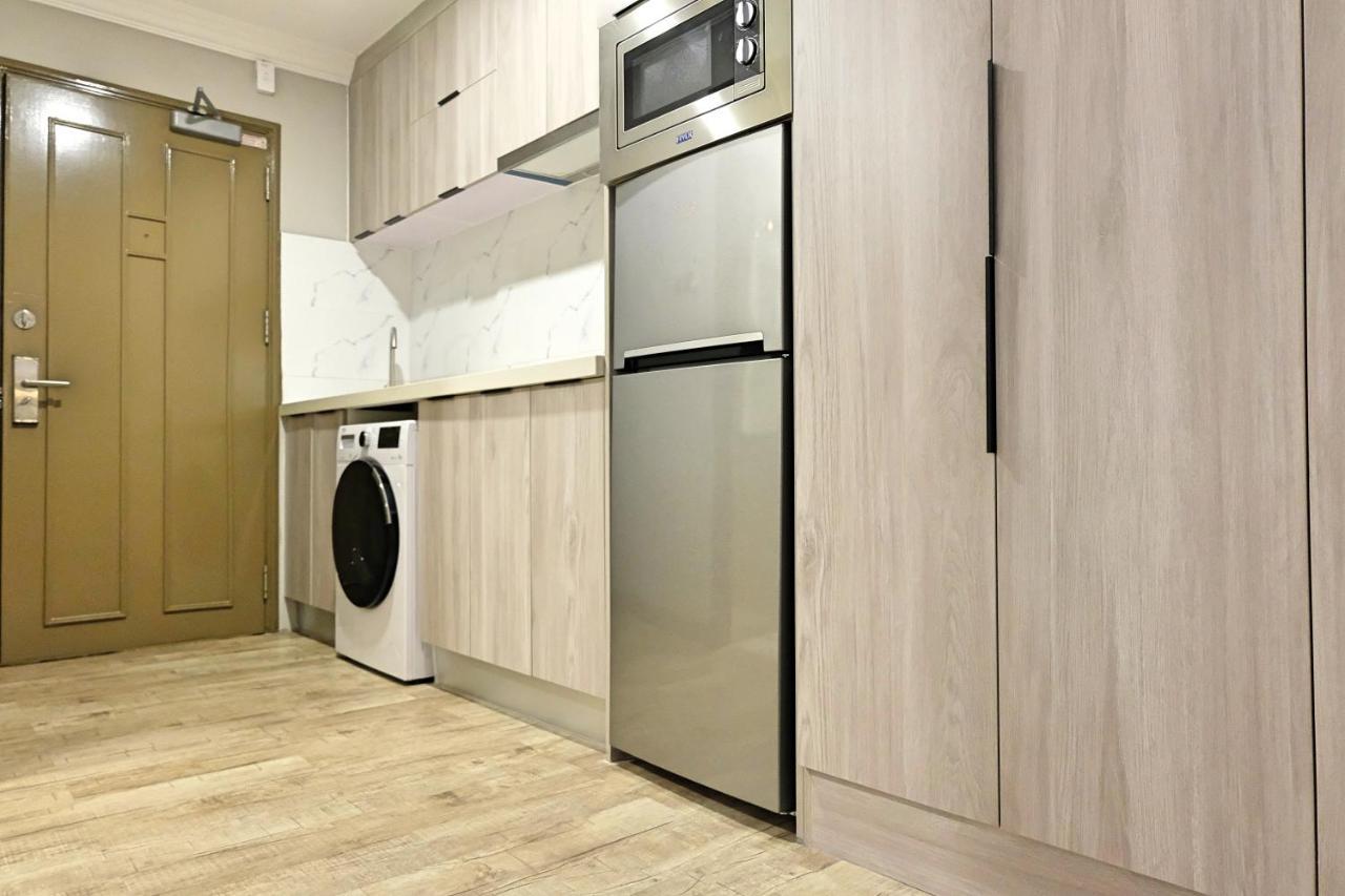 The Lanes Hotel Tutong Екстериор снимка